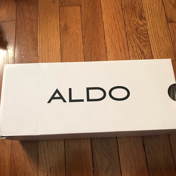 Aldo Beausoleil Suede Flats - Picture 7 of 13